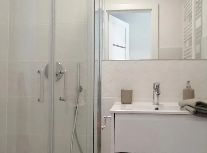 Przy Brzegu - شقة هيل